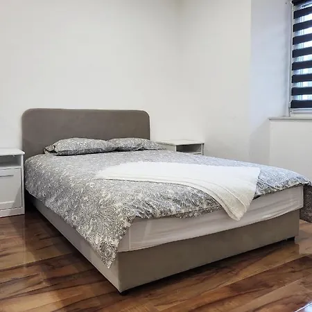 Stara Posta 5 Apartment