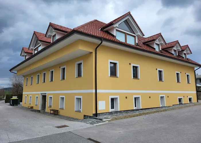 Stara Posta 5 グロースプリェ